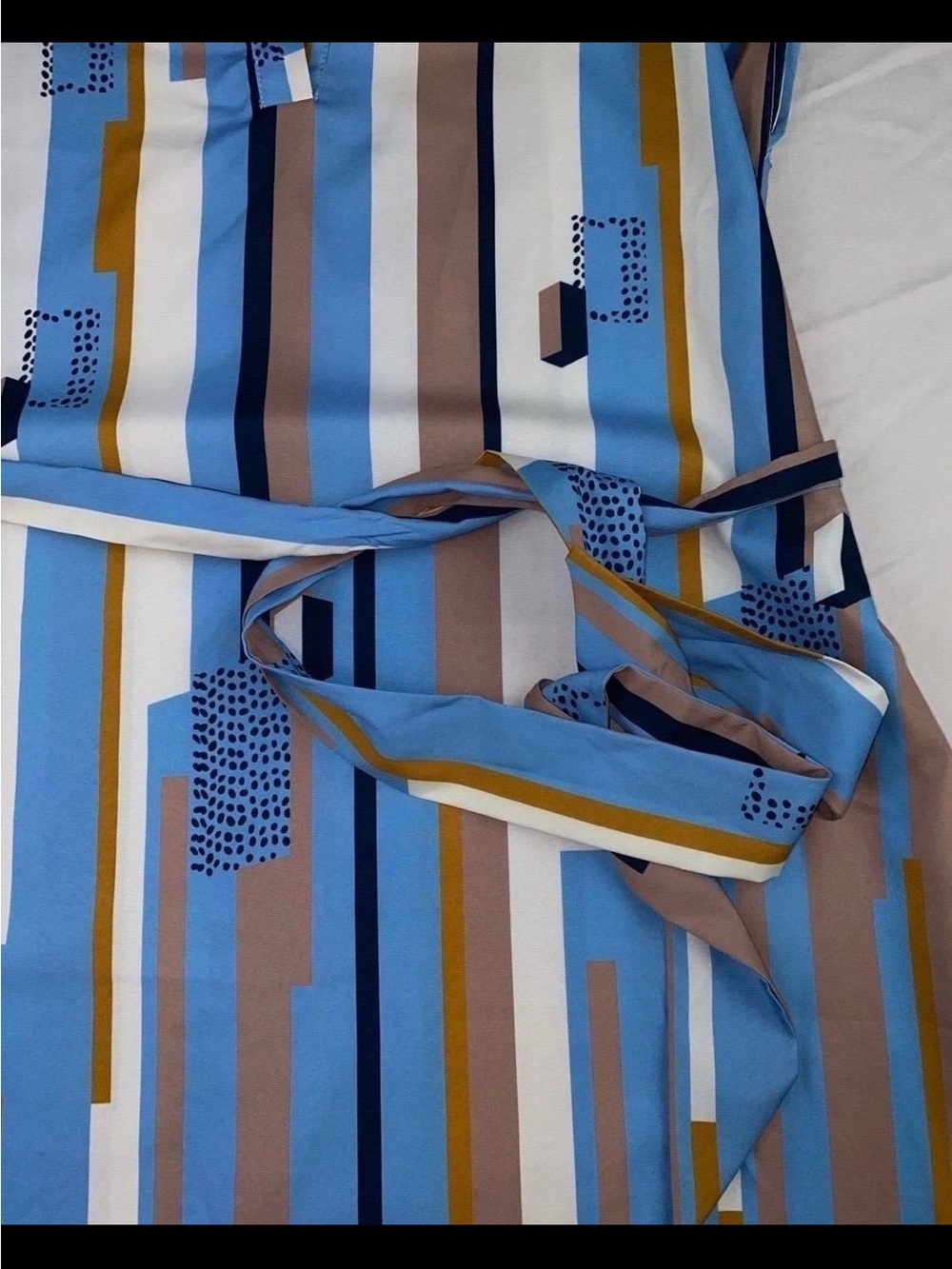 Blouse - Picture 9 of 12